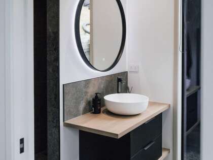 Minden Vanities